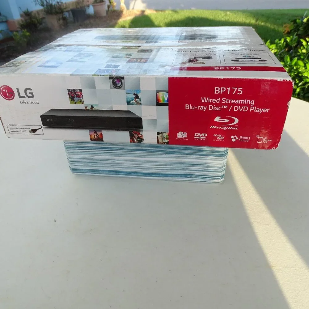 BP175 LG Wired Streaming Blu-ray/DVD Player Factory Sealed!